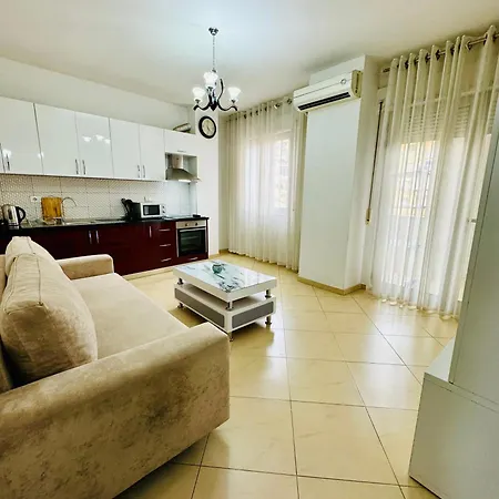 Selvia Center Apartment Tirana
